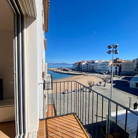 Con Terraza Frente Al Mar * L' Escala