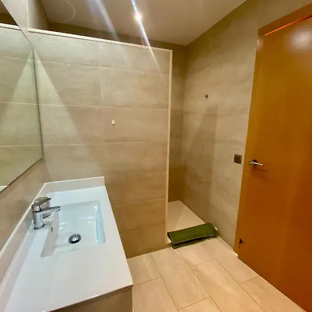 Appartement Con Terraza Frente Al Mar *